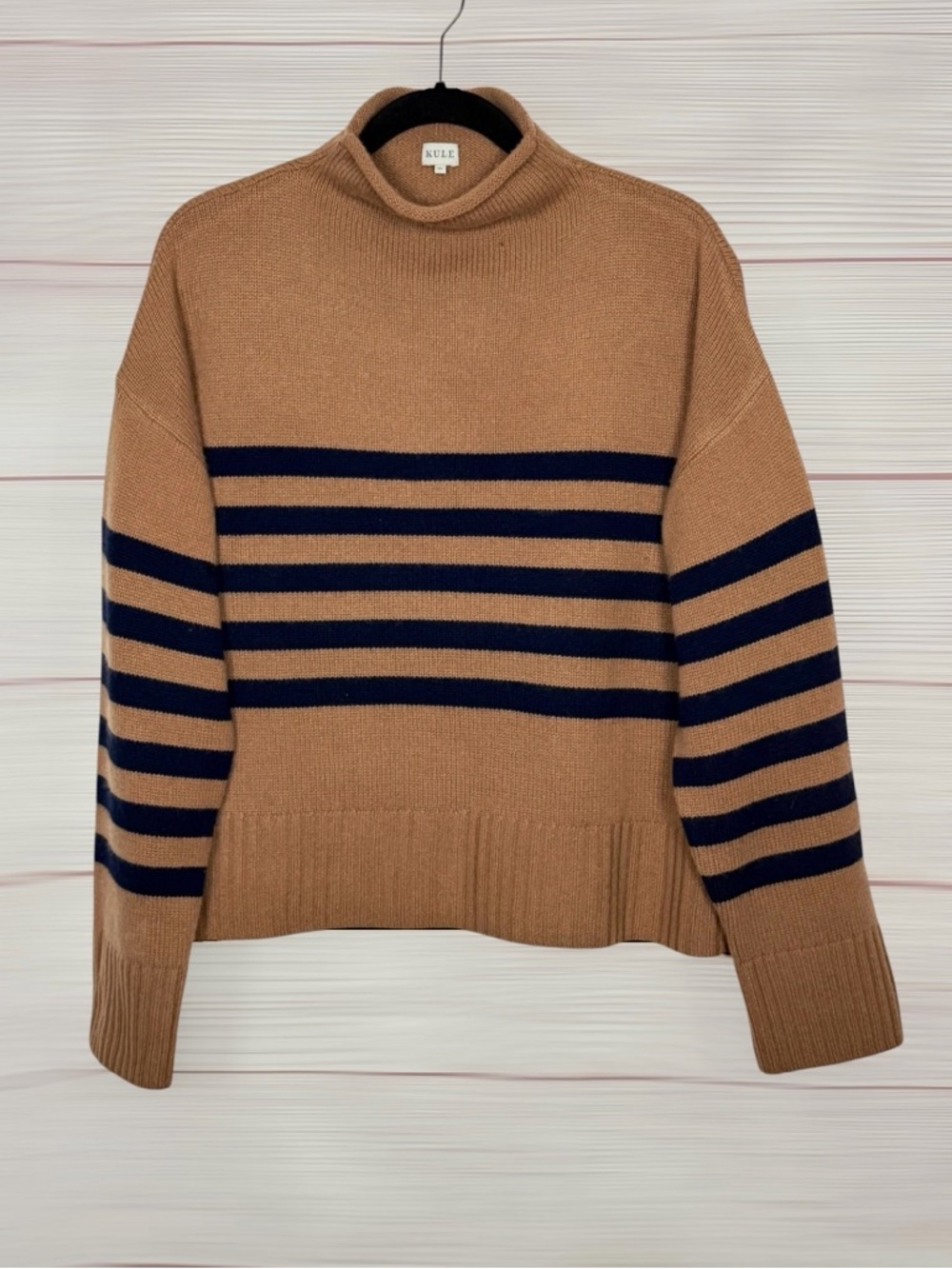 KULE The Lucca Wool Cashmere Sweater Boxy Style Relaxed Roll Neck Camel Navy XL - Picture 3 of 12